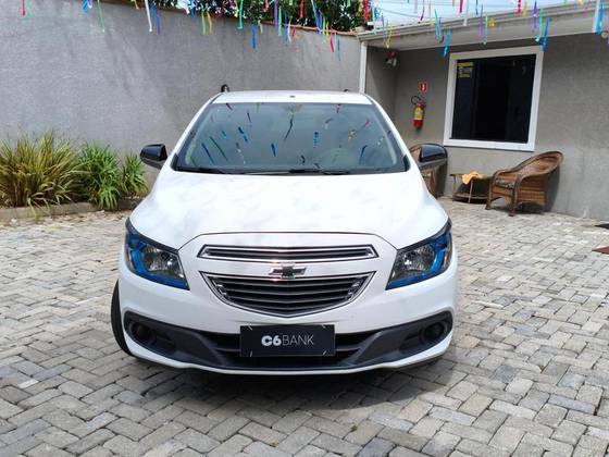 CHEVROLET ONIX 1.4 MPFI LT 8V FLEX 4P MANUAL